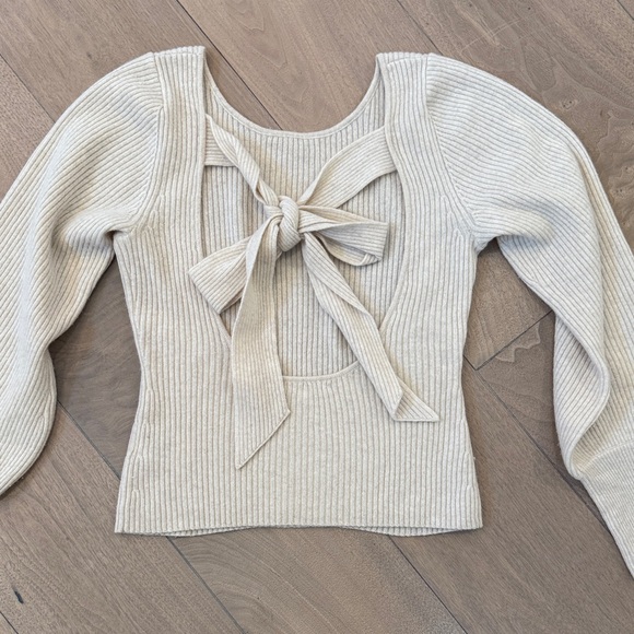 Reformation Cream Ribbed Crew Neck Sweater - Picture 1 of 4